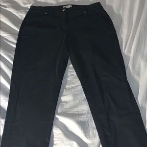 H&M size 8 black pant 28” inseam